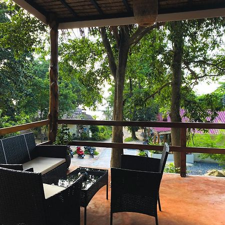 Ocean Vibes Hotell Thong Sala Eksteriør bilde