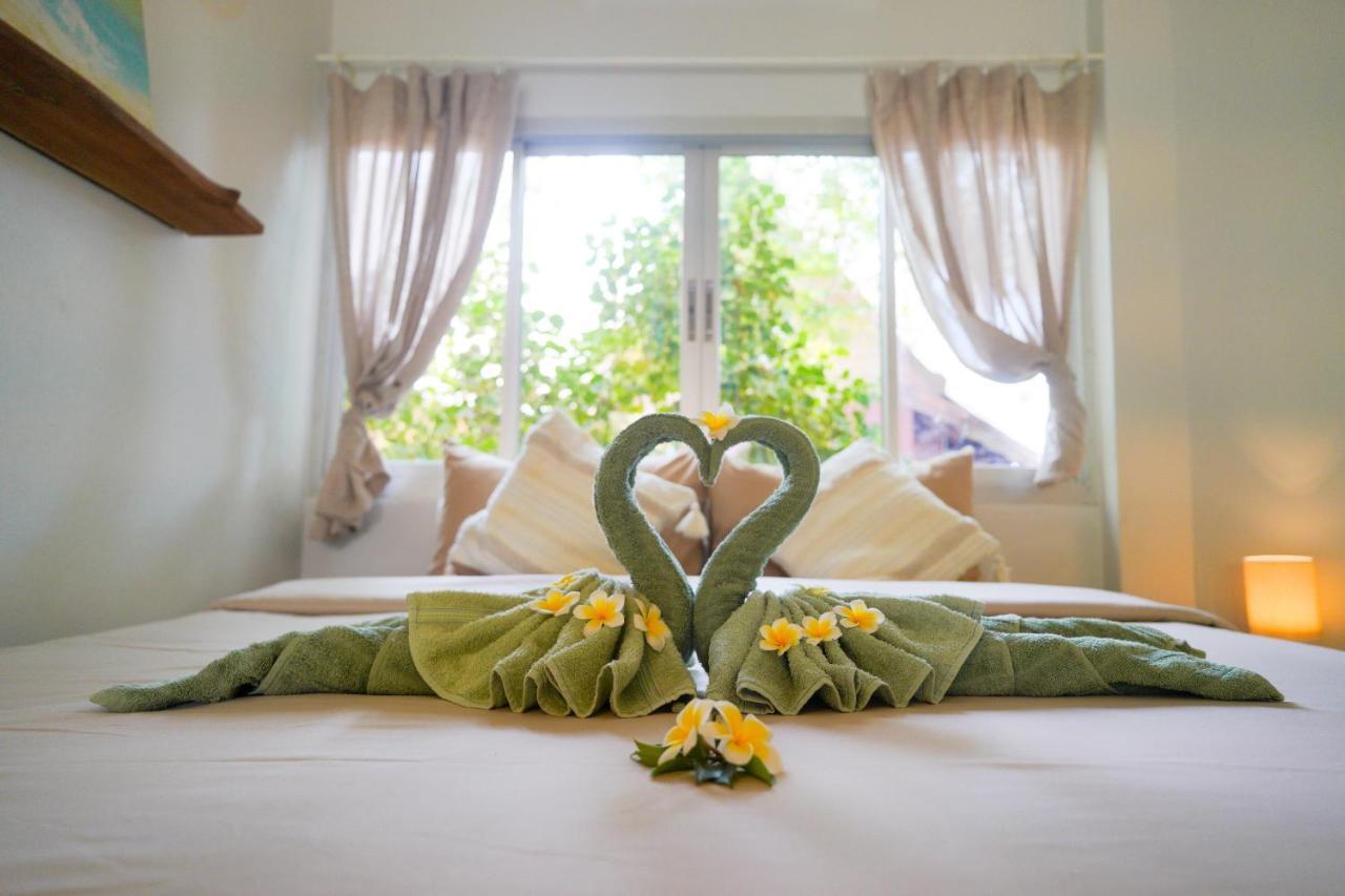 Ocean Vibes Hotell Thong Sala Eksteriør bilde