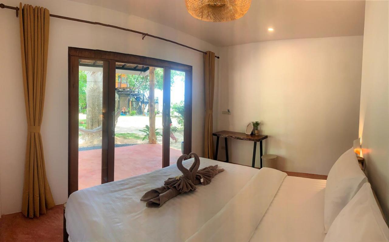 Ocean Vibes Hotell Thong Sala Eksteriør bilde